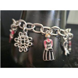 Vintage AVON Silver Charm Bracelet 11 Charms